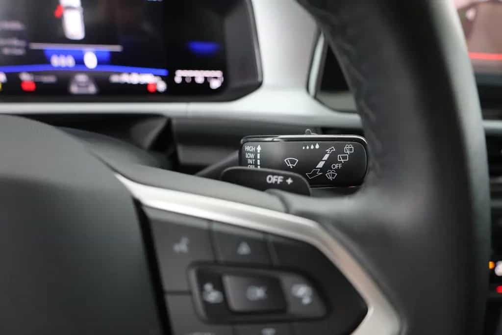 Volkswagen T-Roc 1.5 TSI DSG LED ACC Kamera 04/2025-photo-19