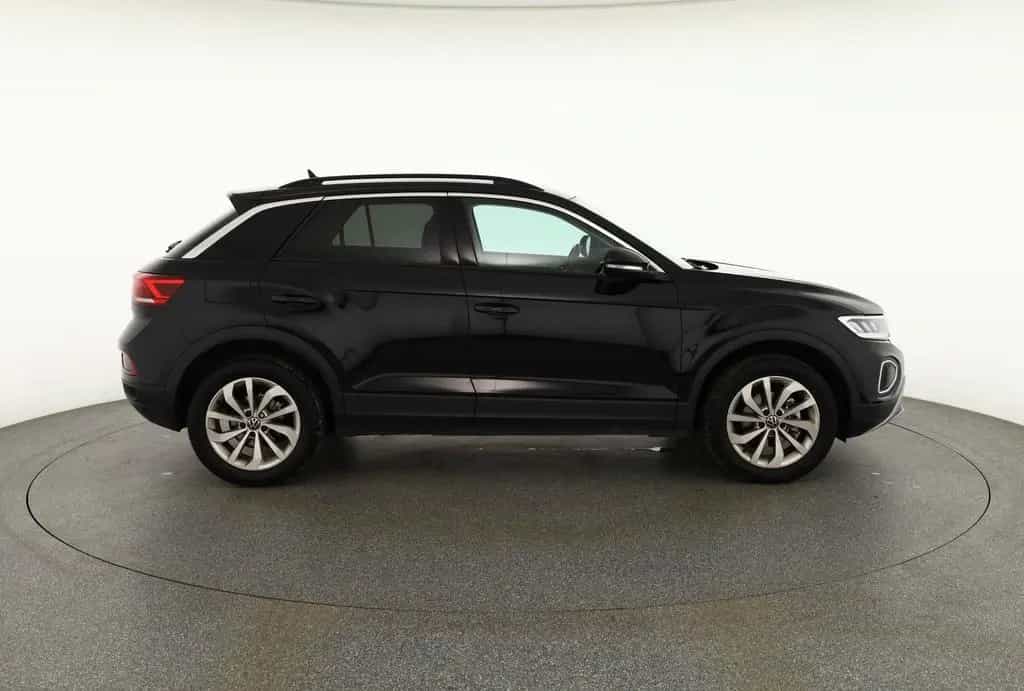 Volkswagen T-Roc 1.5 TSI DSG LED ACC Kamera 04/2025-photo-5
