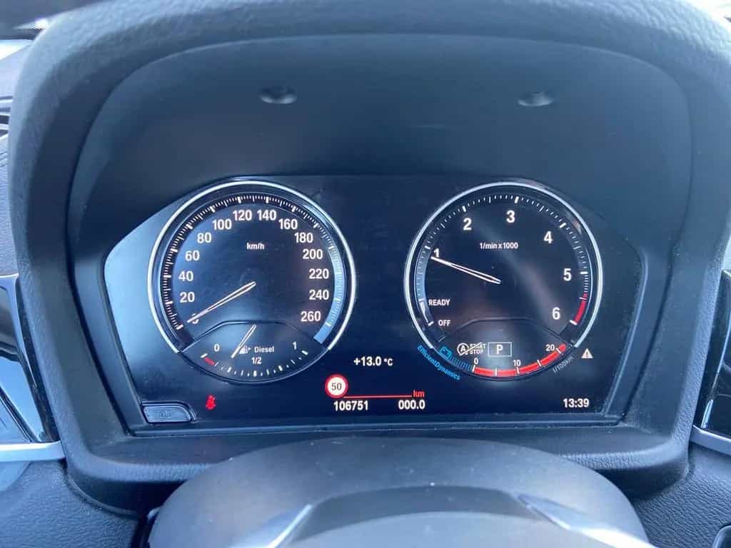 BMW X1 sDrive18d xLine AHK Navi LED PDC SHZ T-Leder 01/2021-photo-9