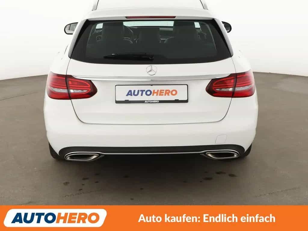 Mercedes-Benz C-Class 180 CGI T Avantgarde Aut.*NAVI*LED*TEMPO*CAM* 12/2018-photo-4
