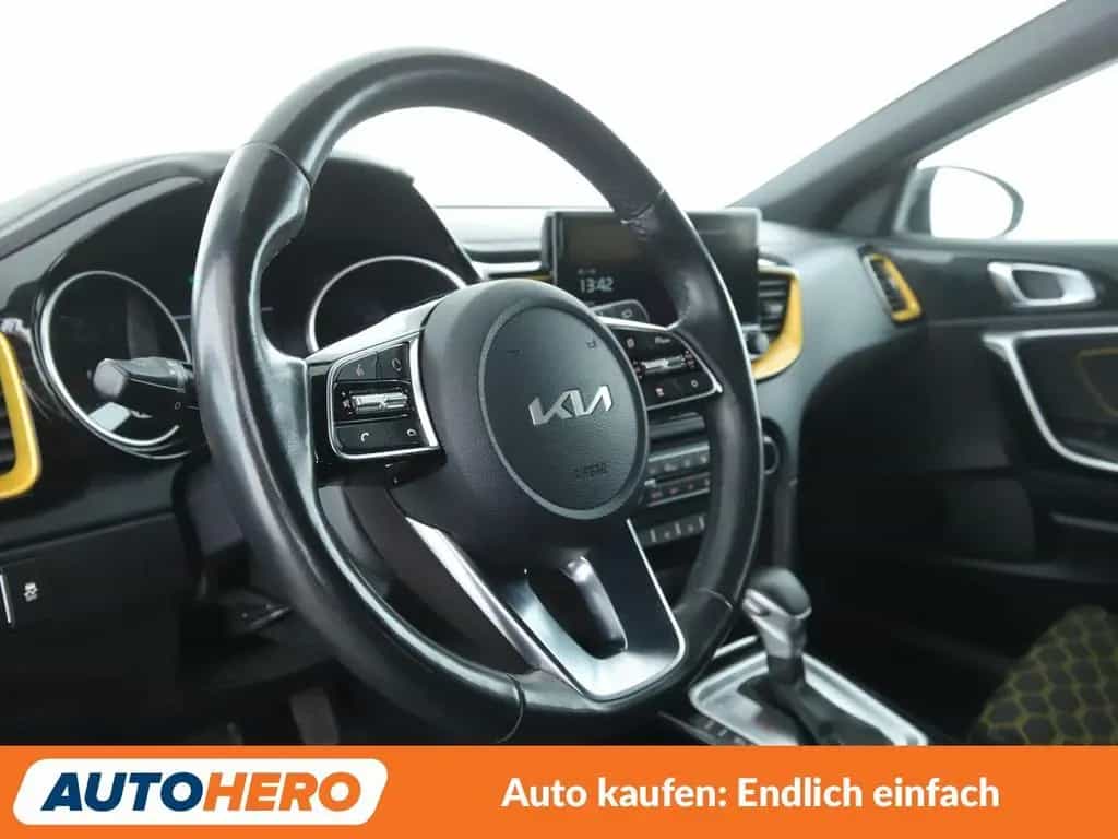 Kia XCeed 1.6 TGDI Black Xdition Aut.*NAVI*CAM*PDC* 01/2022-photo-10