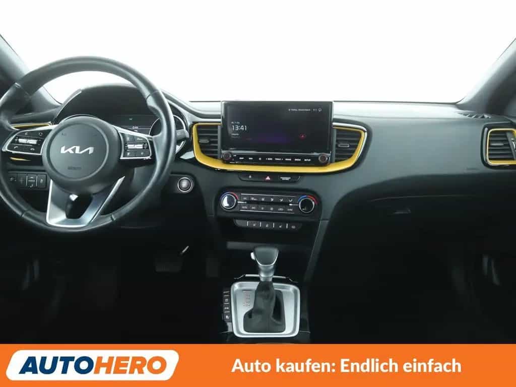 Kia XCeed 1.6 TGDI Black Xdition Aut.*NAVI*CAM*PDC* 01/2022-photo-11