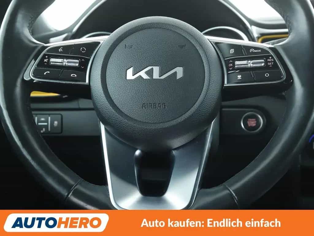 Kia XCeed 1.6 TGDI Black Xdition Aut.*NAVI*CAM*PDC* 01/2022-photo-18