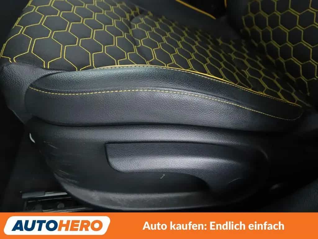 Kia XCeed 1.6 TGDI Black Xdition Aut.*NAVI*CAM*PDC* 01/2022-photo-24