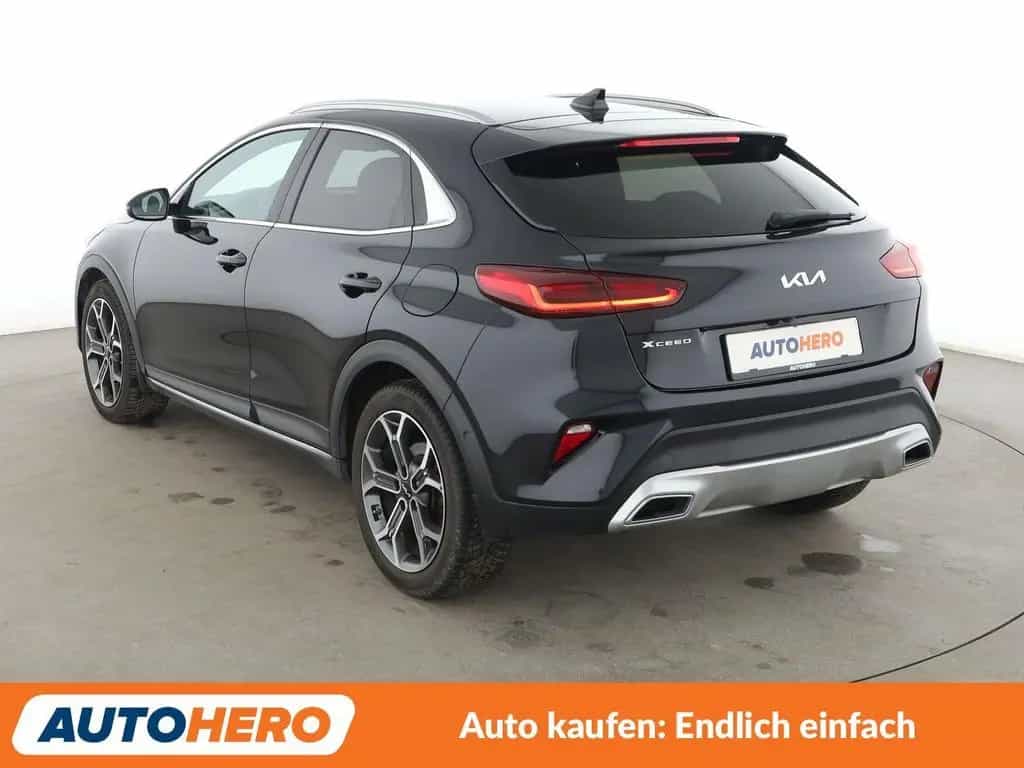 Kia XCeed 1.6 TGDI Black Xdition Aut.*NAVI*CAM*PDC* 01/2022-photo-3