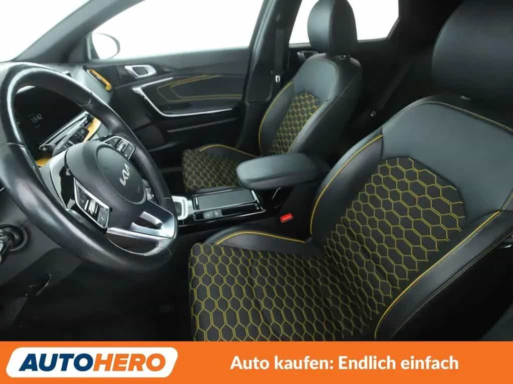 Kia XCeed 1.6 TGDI Black Xdition Aut.*NAVI*CAM*PDC* 01/2022-photo-9