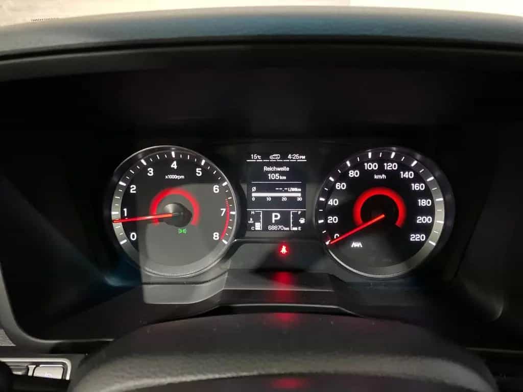 Ssangyong Tivoli 1.5P Quartz+AT+KAM+CarPlay+NAVI 07/2020-photo-32