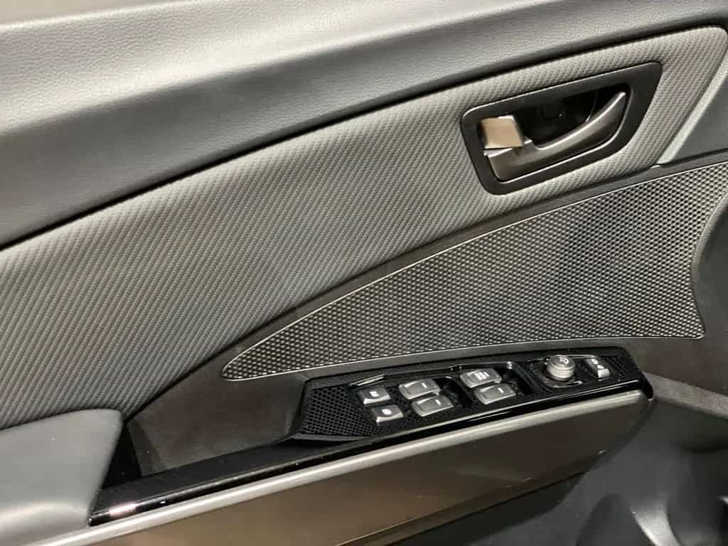 Ssangyong Tivoli 1.5P Quartz+AT+KAM+CarPlay+NAVI 07/2020-photo-34