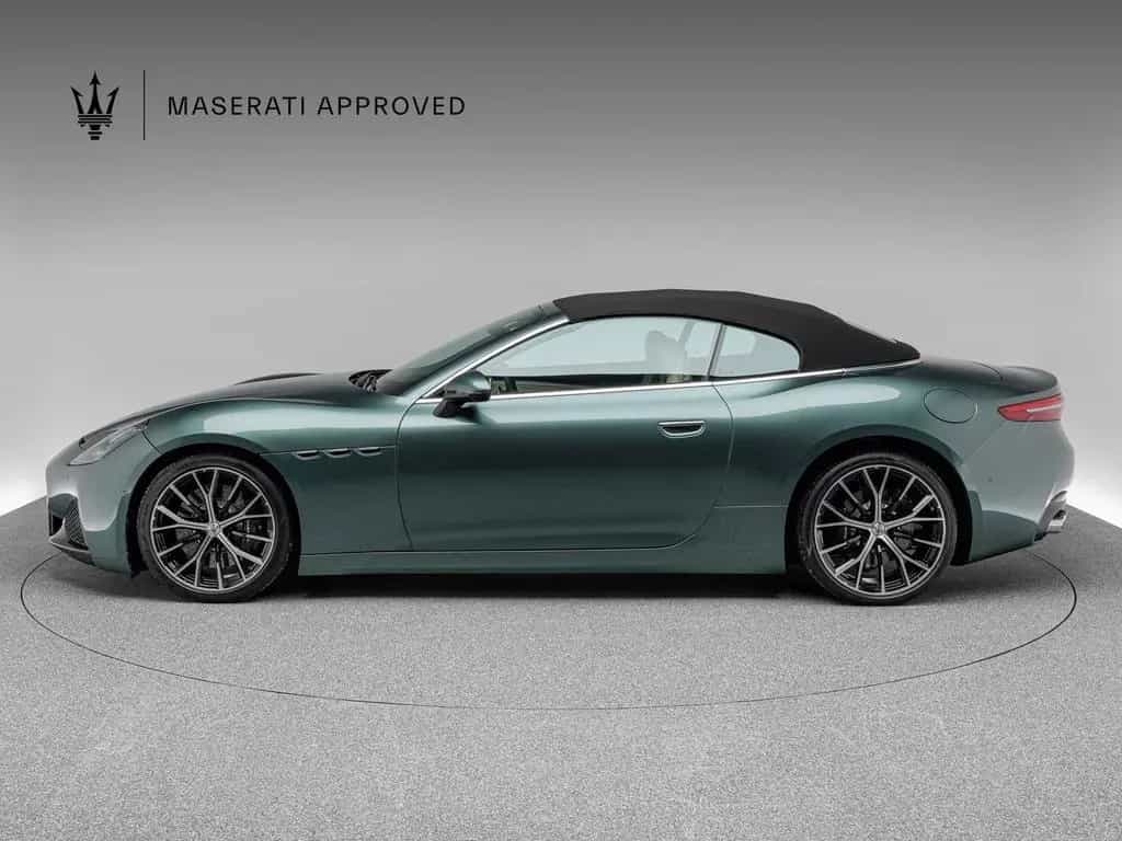 Maserati GranCabrio Modena VERDE GIADA + FUORISERIE 01/2026-photo-5
