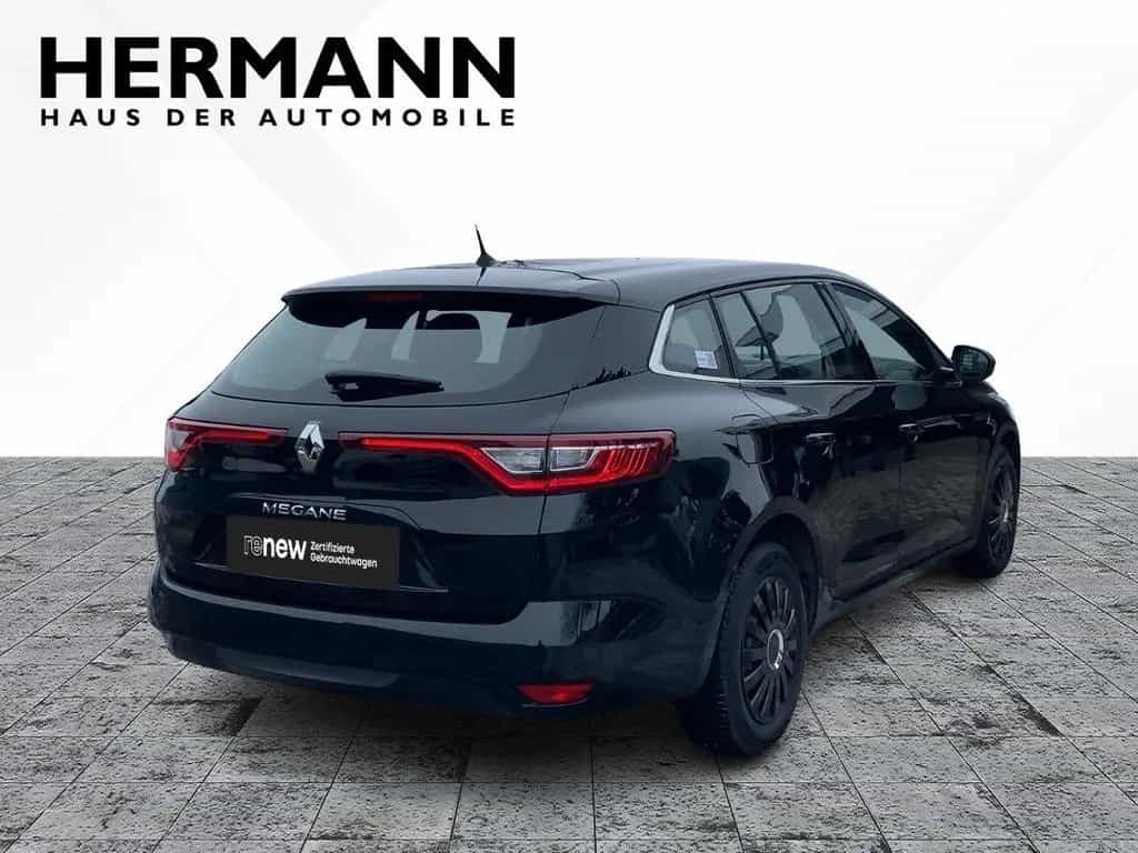 Renault Megane IV 1.2 TCe 100 Energy Grandtour Life Klim 10/2017-photo-5