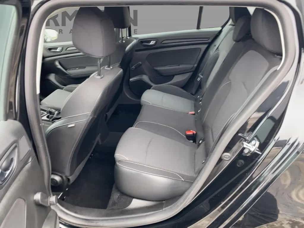 Renault Megane IV 1.2 TCe 100 Energy Grandtour Life Klim 10/2017-photo-9