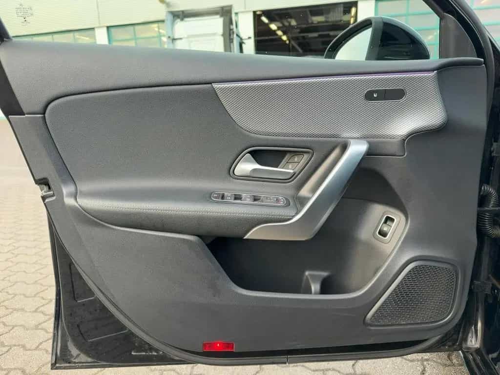 Mercedes-Benz A 250 e Limousine Progressive/Navi/Klima/LED 11/2021-photo-14