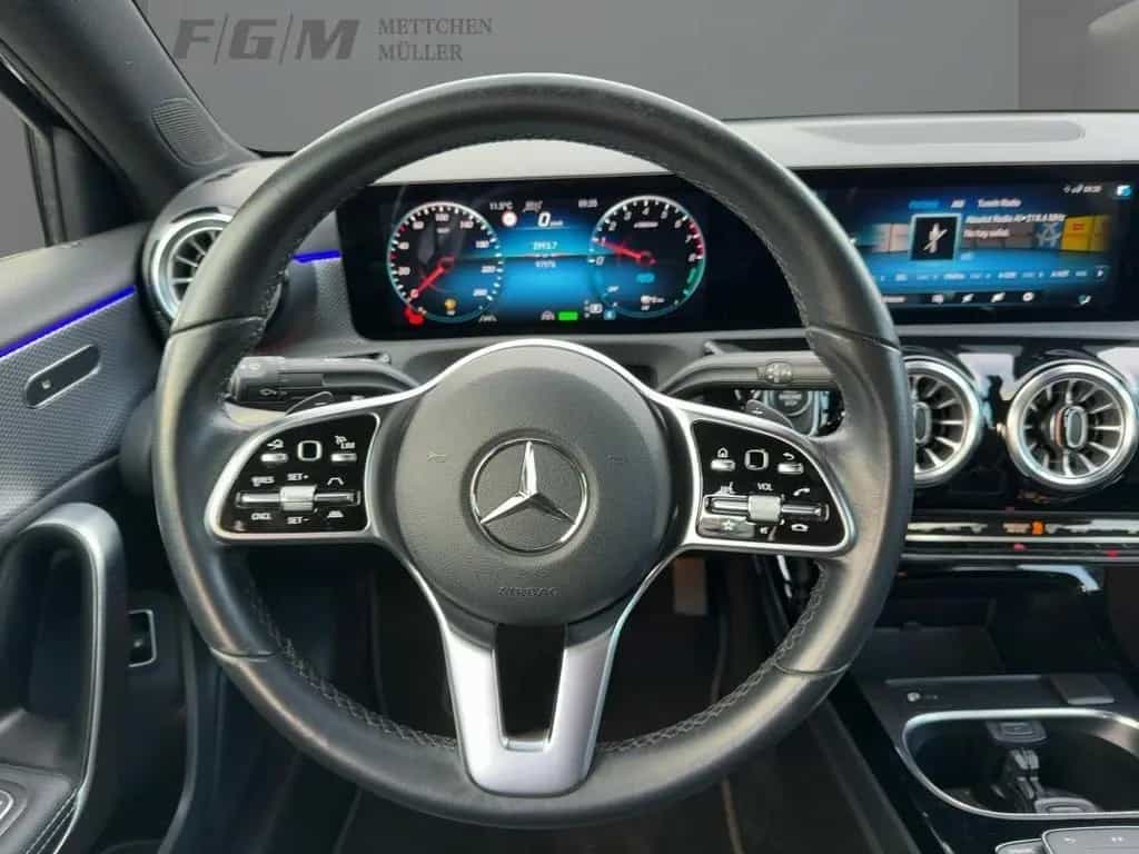 Mercedes-Benz A 250 e Limousine Progressive/Navi/Klima/LED 11/2021-photo-8
