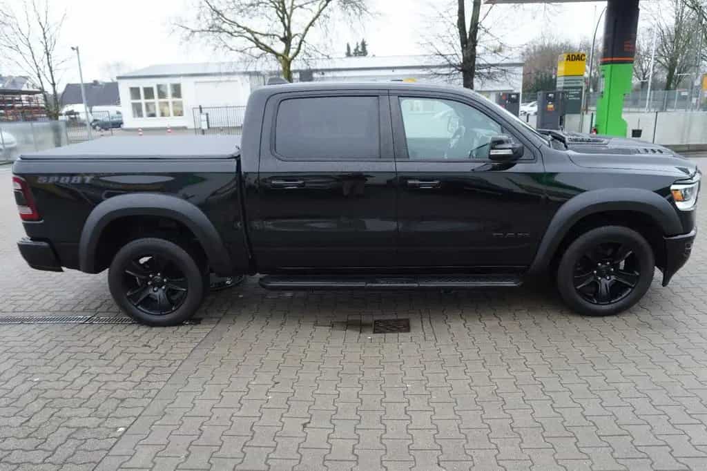 Dodge RAM Sport 4x4 |Black|Navi|Kam|LED|AHK| 07/2022-photo-7