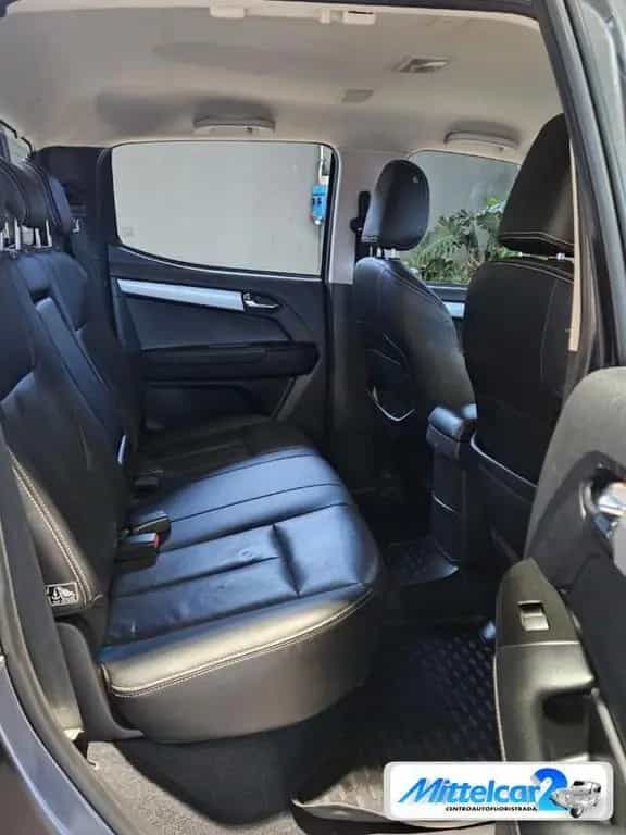 Isuzu D-Max ISUZU D-Max 1.9 Crew Cab Quasar A/T 4WD Clima 09/2020-photo-9