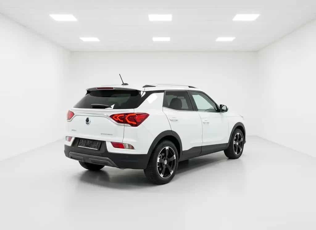 Ssangyong Korando 1.6e-XDi  Saph.  Autom 2000 kg TUV  Neu 05/2022-photo-3