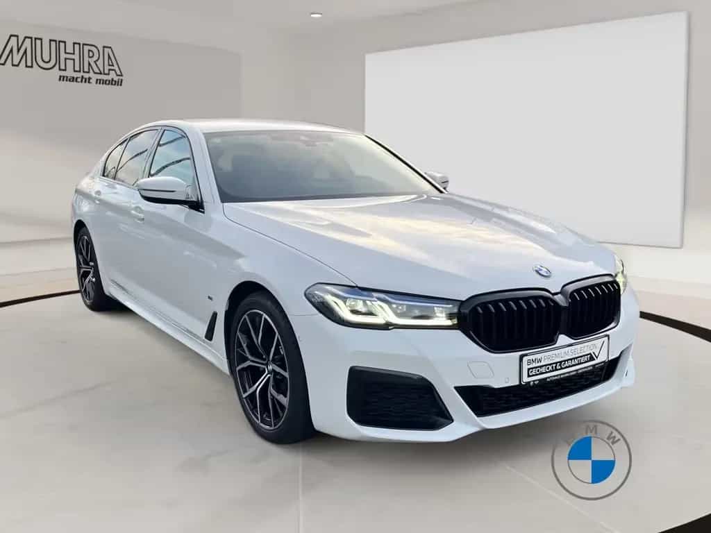 BMW 5 Series 520d Lim M Sport 19" HUD Lenkradhzg. Laserlicht 12/2021-photo-6