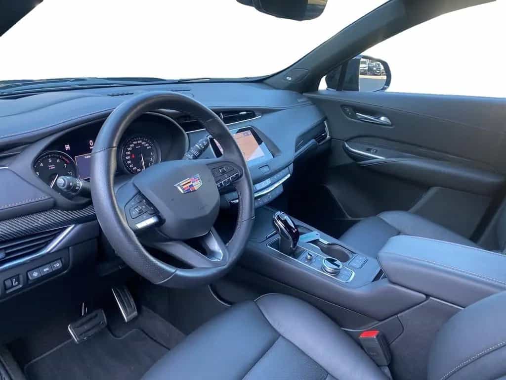 Cadillac XT4 2.0 T Sport AWD Massagesitze+Navi+BOSE 09/2023-photo-12