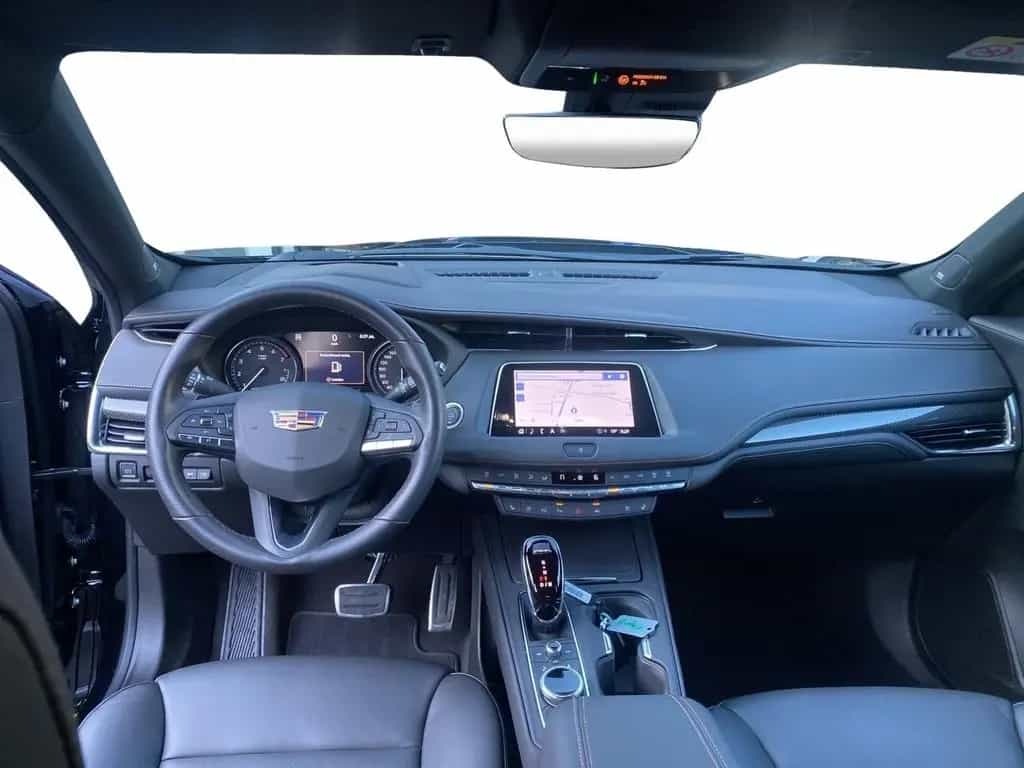 Cadillac XT4 2.0 T Sport AWD Massagesitze+Navi+BOSE 09/2023-photo-14