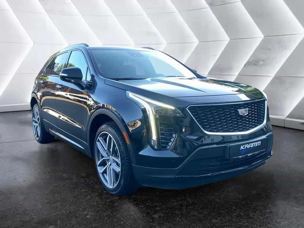 Cadillac XT4 2.0 T Sport AWD Massagesitze+Navi+BOSE 09/2023-photo-3