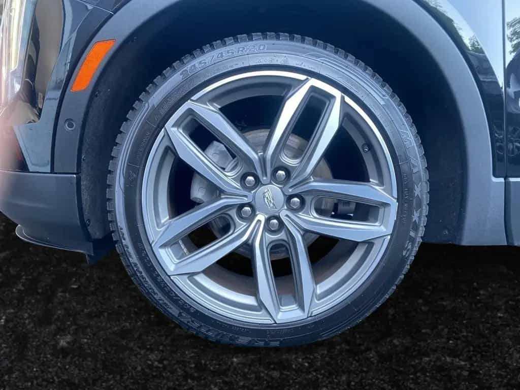 Cadillac XT4 2.0 T Sport AWD Massagesitze+Navi+BOSE 09/2023-photo-9