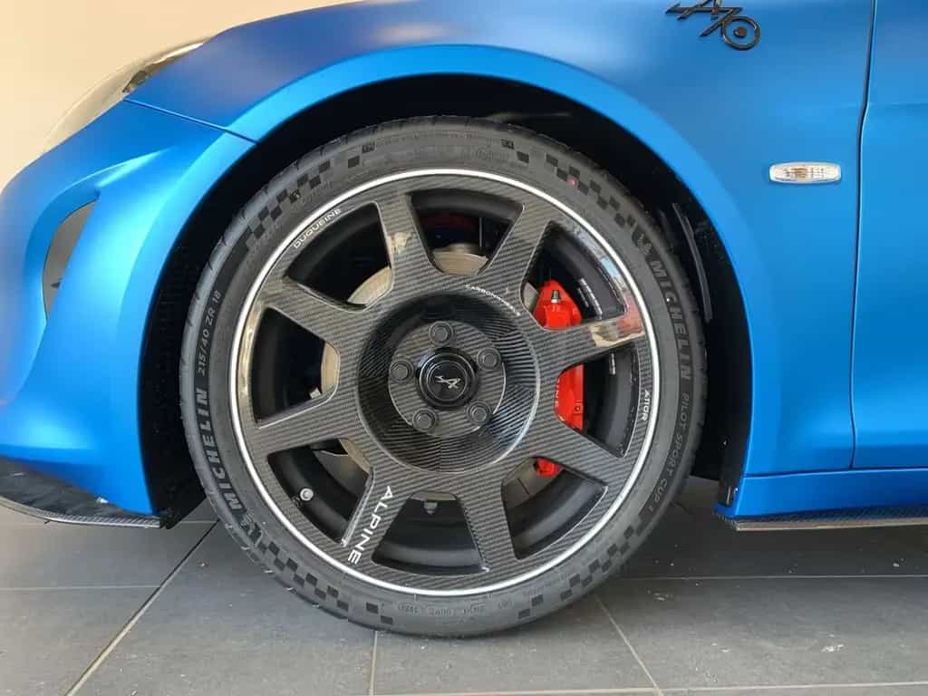 Alpine A110 R 70 KAMERA+BREMBO+KLIMA+SABELT+CARBON null-photo-13