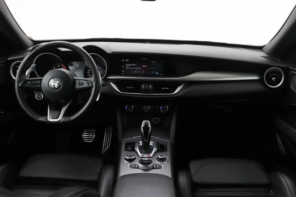 Alfa Romeo Stelvio 2.2 JTD AWD Veloce | Aut | Leder | kamer 04/2022-photo-3
