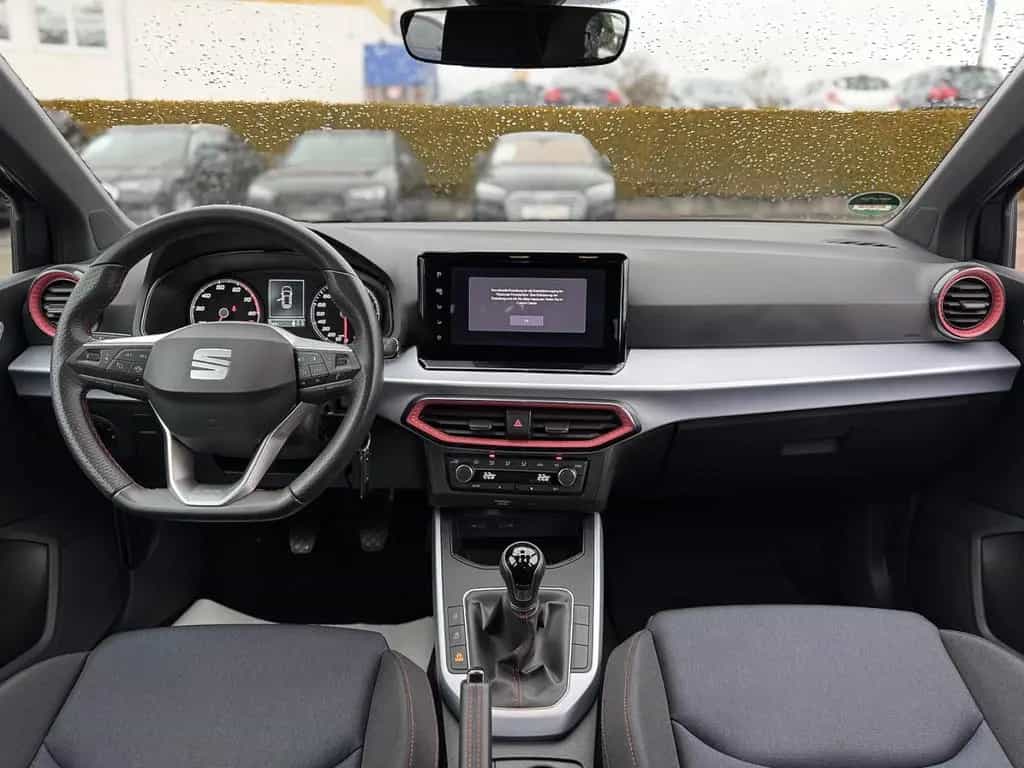 Seat Arona FR | LED | CARPLAY| AHK| ASSIST| 09/2022-photo-11