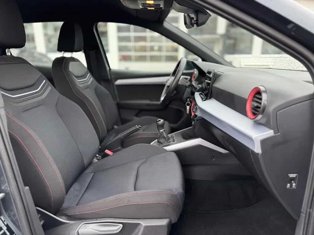 Seat Arona FR | LED | CARPLAY| AHK| ASSIST| 09/2022-photo-21
