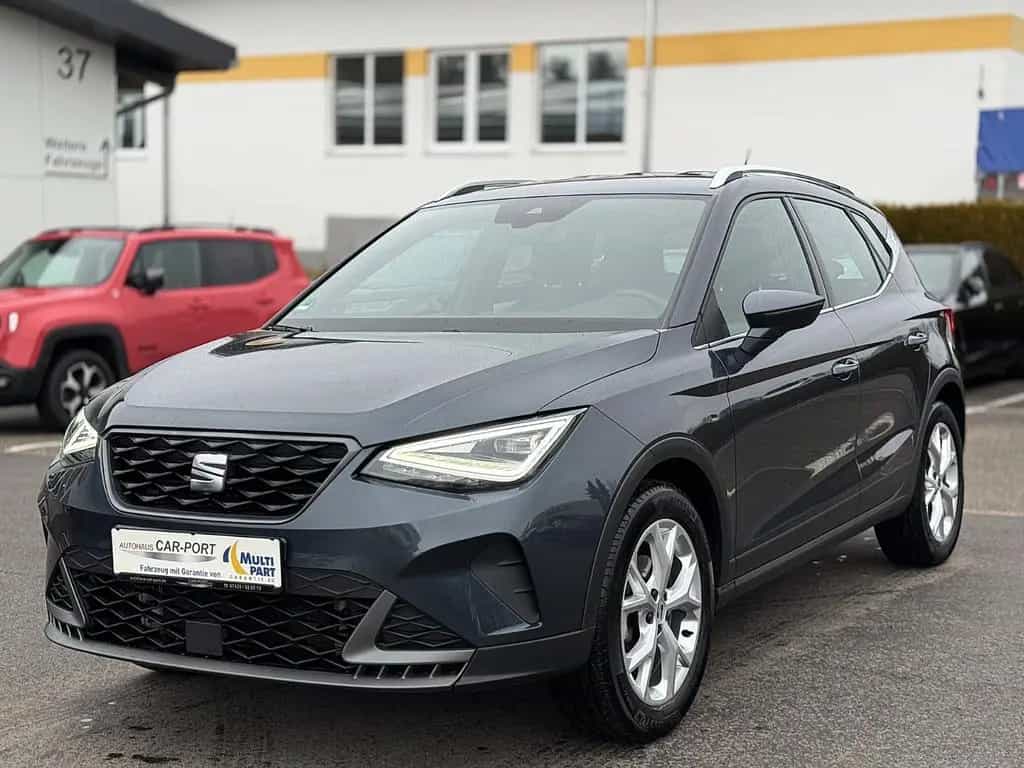 Seat Arona FR | LED | CARPLAY| AHK| ASSIST| 09/2022-photo-3