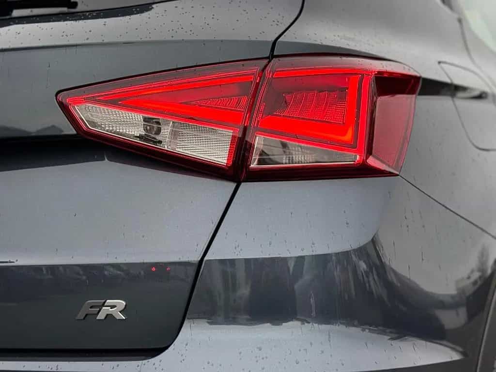 Seat Arona FR | LED | CARPLAY| AHK| ASSIST| 09/2022-photo-9