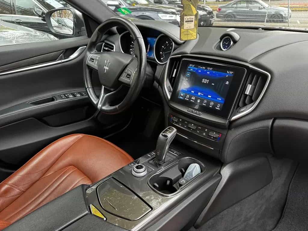Maserati Ghibli 3.0 V6 350HP GranLusso VOLLEDER*20ZLL*NAV 07/2018-photo-13