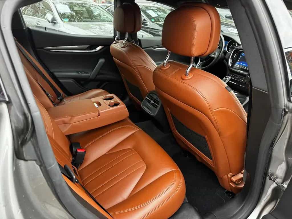 Maserati Ghibli 3.0 V6 350HP GranLusso VOLLEDER*20ZLL*NAV 07/2018-photo-20
