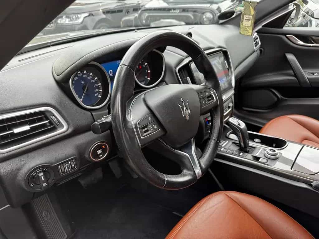 Maserati Ghibli 3.0 V6 350HP GranLusso VOLLEDER*20ZLL*NAV 07/2018-photo-23