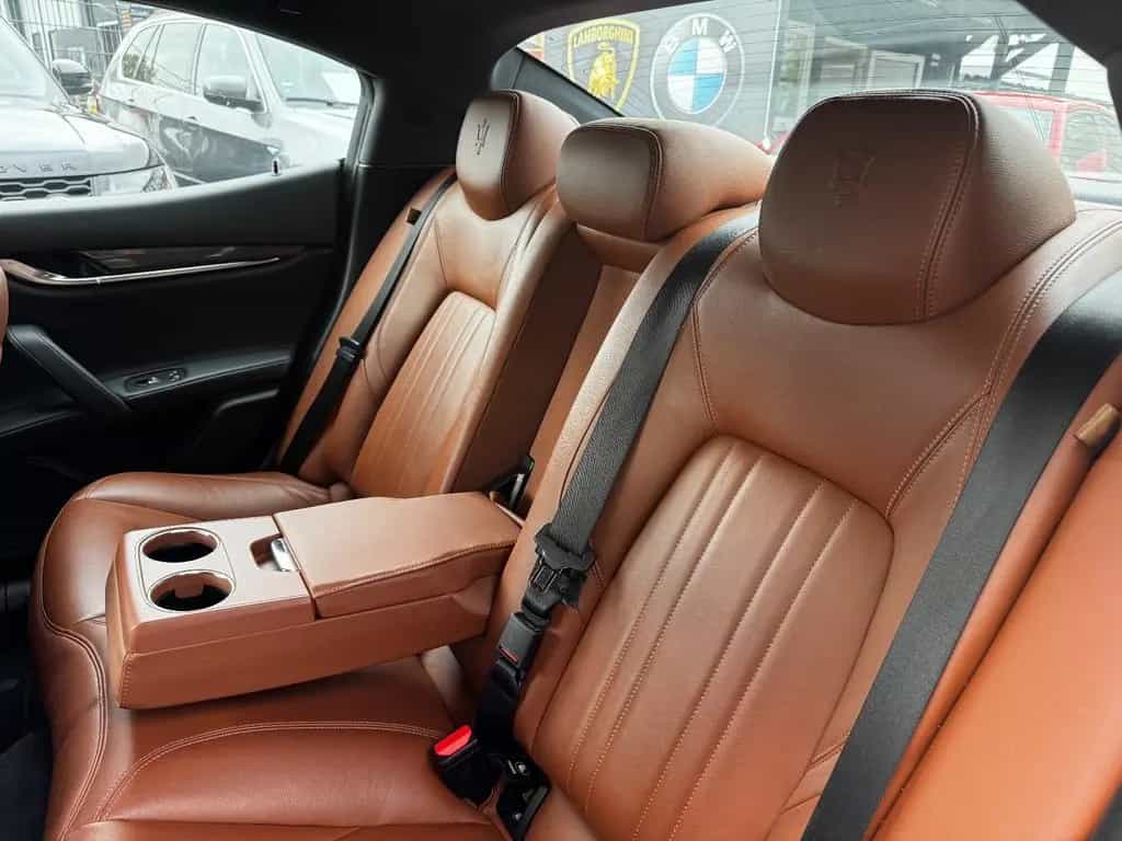 Maserati Ghibli 3.0 V6 350HP GranLusso VOLLEDER*20ZLL*NAV 07/2018-photo-30