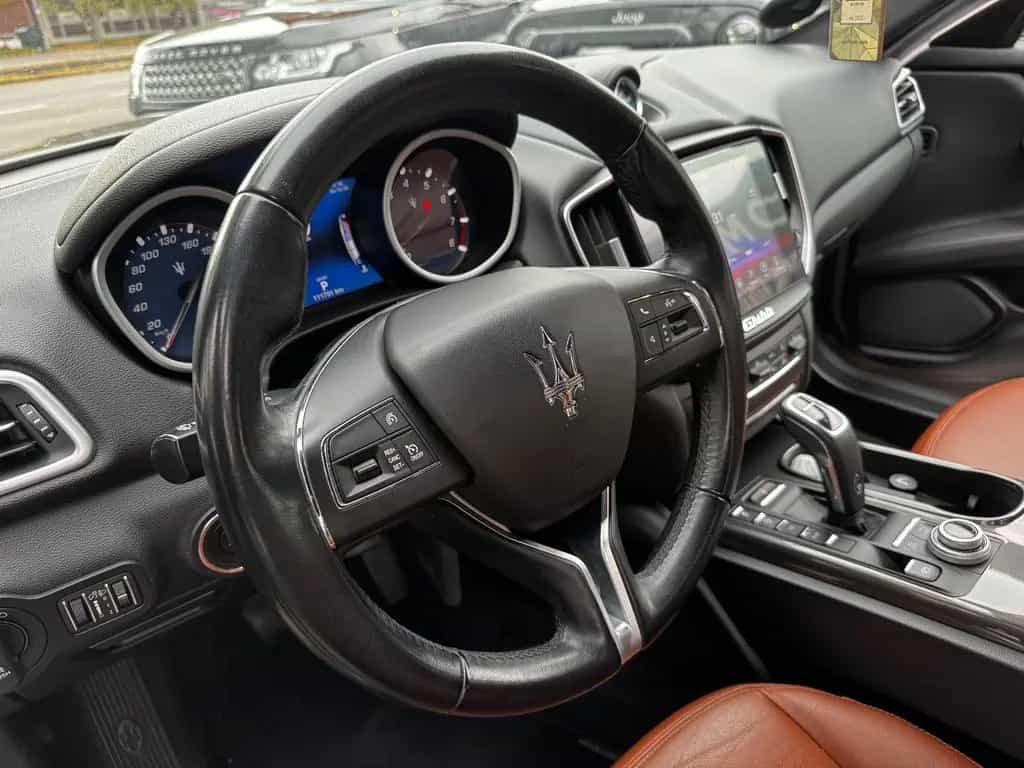 Maserati Ghibli 3.0 V6 350HP GranLusso VOLLEDER*20ZLL*NAV 07/2018-photo-32