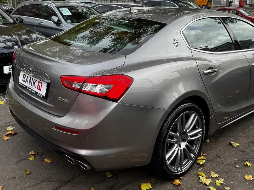 Maserati Ghibli 3.0 V6 350HP GranLusso VOLLEDER*20ZLL*NAV 07/2018-photo-7