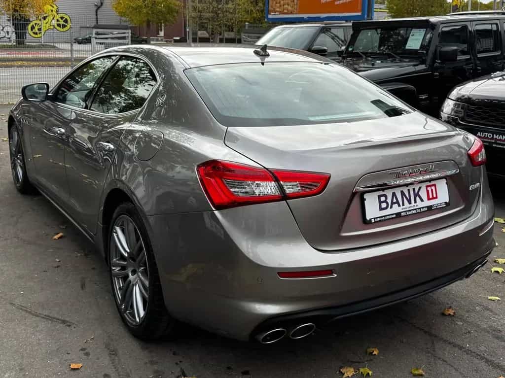 Maserati Ghibli 3.0 V6 350HP GranLusso VOLLEDER*20ZLL*NAV 07/2018-photo-9