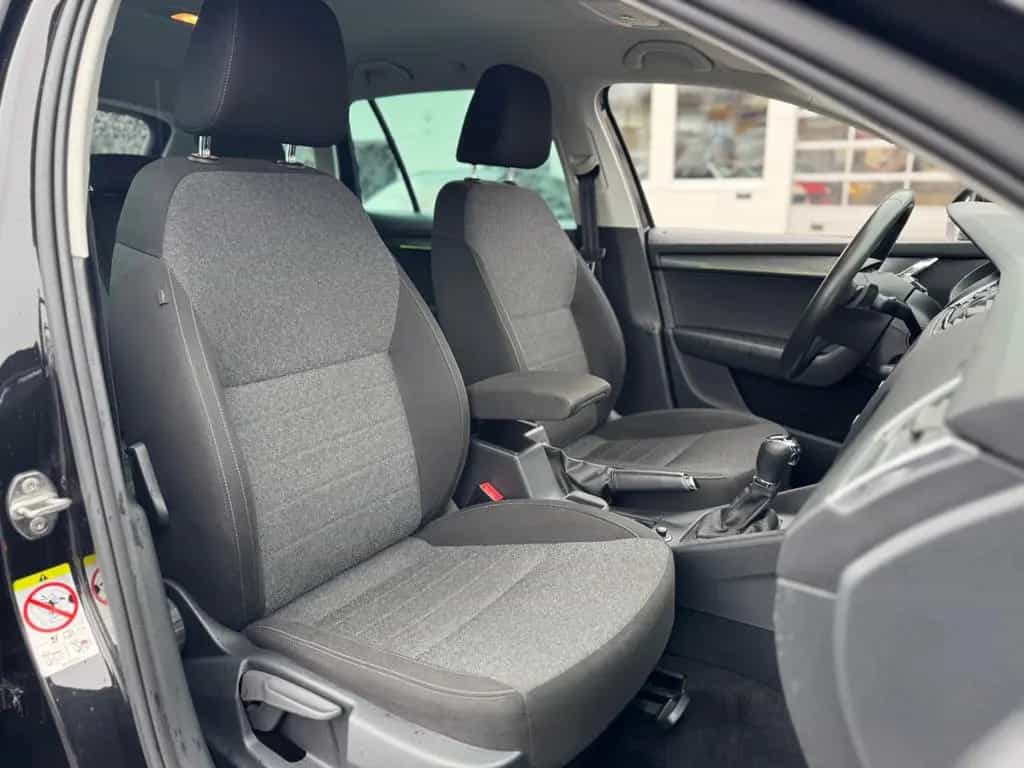 Skoda Octavia Combi Soleil | DSG| LED| NAVI| PDC| 11/2019-photo-21
