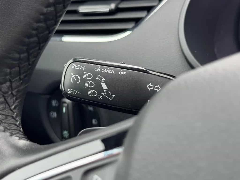 Skoda Octavia Combi Soleil | DSG| LED| NAVI| PDC| 11/2019-photo-22