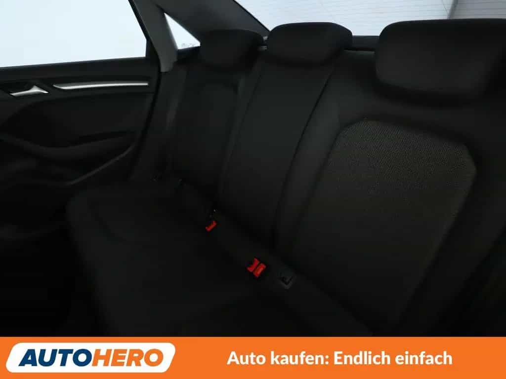Audi A3 Limousine 30 TFSI *NAVI*PDC*SHZ*ALU*KLIMA* 03/2019-photo-12