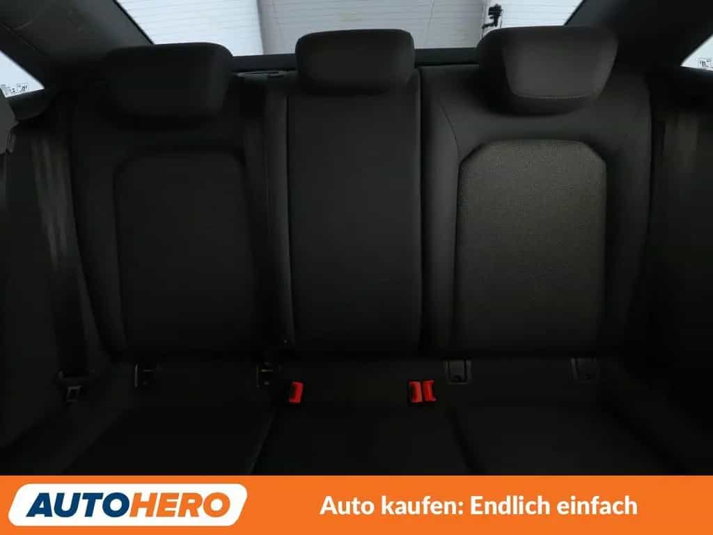 Audi A3 Limousine 30 TFSI *NAVI*PDC*SHZ*ALU*KLIMA* 03/2019-photo-14