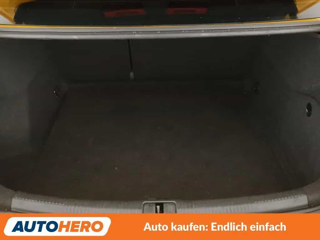 Audi A3 Limousine 30 TFSI *NAVI*PDC*SHZ*ALU*KLIMA* 03/2019-photo-16