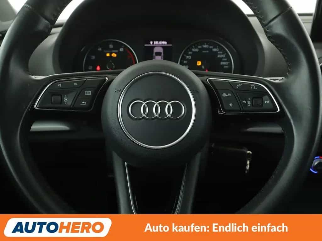 Audi A3 Limousine 30 TFSI *NAVI*PDC*SHZ*ALU*KLIMA* 03/2019-photo-17