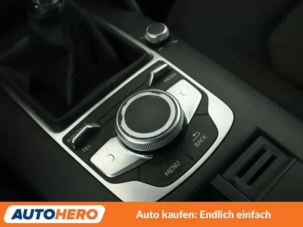 Audi A3 Limousine 30 TFSI *NAVI*PDC*SHZ*ALU*KLIMA* 03/2019-photo-20