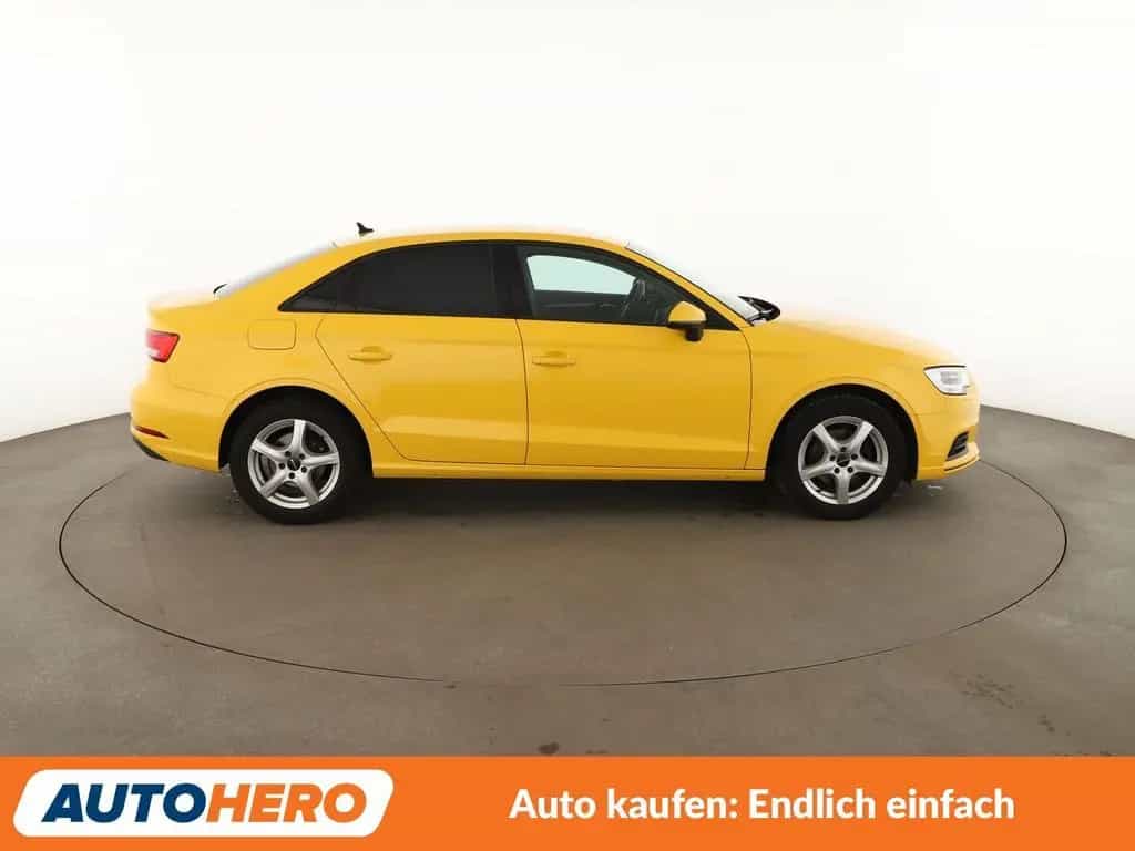 Audi A3 Limousine 30 TFSI *NAVI*PDC*SHZ*ALU*KLIMA* 03/2019-photo-5
