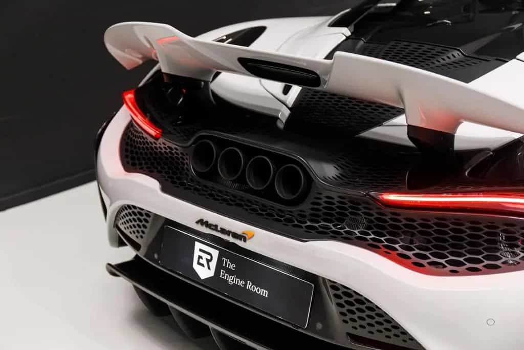 McLaren 765LT 4.0 V8 Spider | MSO Cirrus Grey | New Serv 02/2022-photo-22