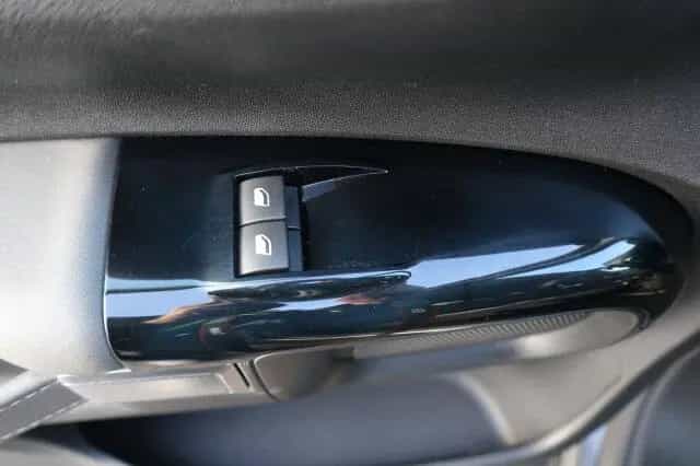 Citroën C4 CACTUS "Shine" / NAVI / RÜ-KAMERA / KD neu ! 12/2018-photo-5