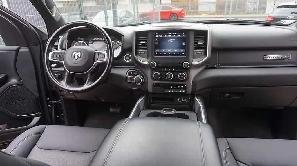 Dodge RAM 1500 HEMI 5.7l Crew-Cab*4x4*Navi*Alu20*AHK 07/2021-photo-12