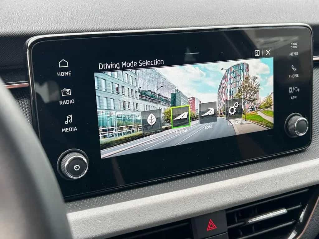 Skoda Kamiq FL DSG Top Selection 5JGarantie Kamera 04/2025-photo-30